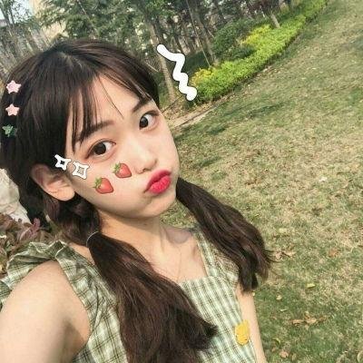 唇彩间谍